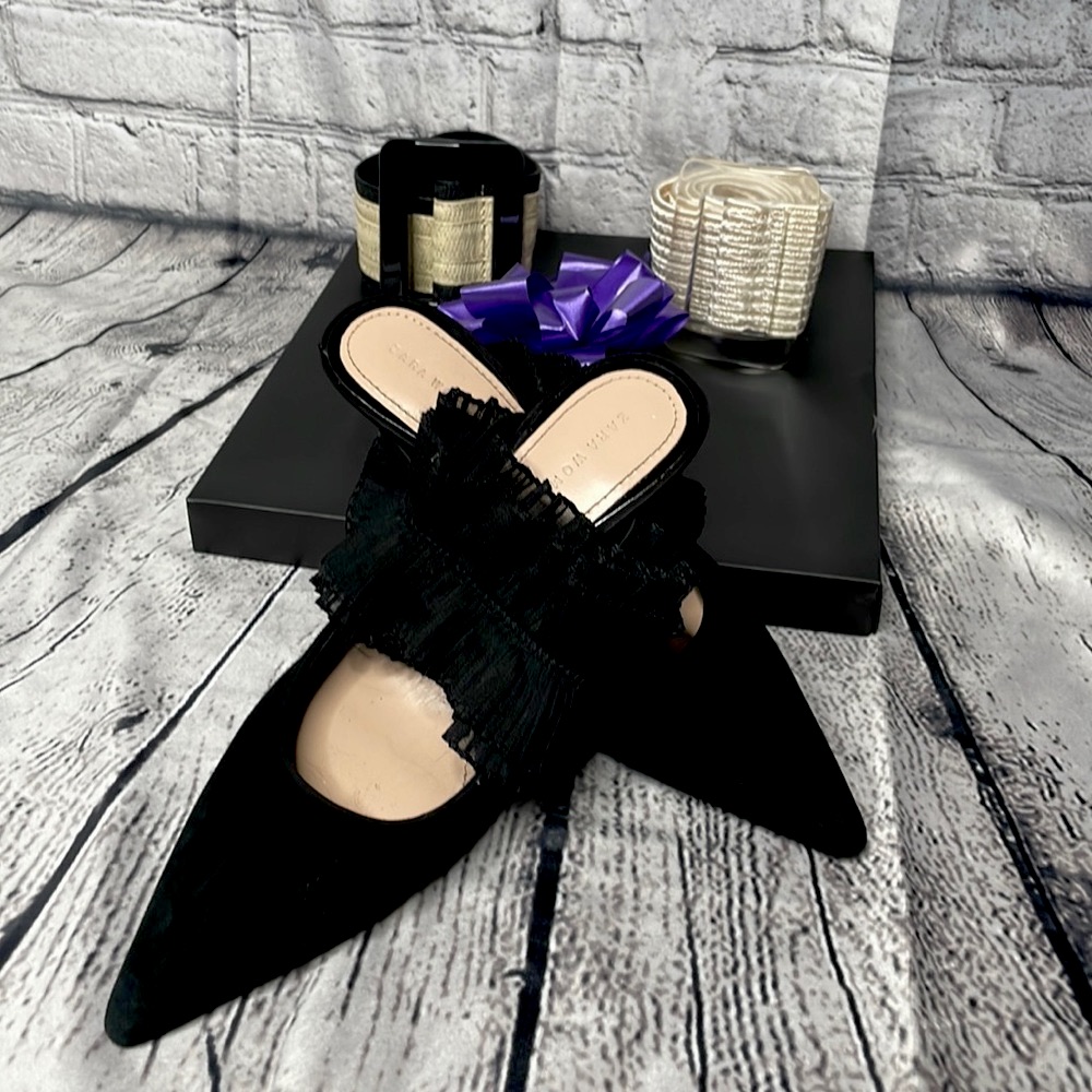 Zara Shoes Belts Are Included